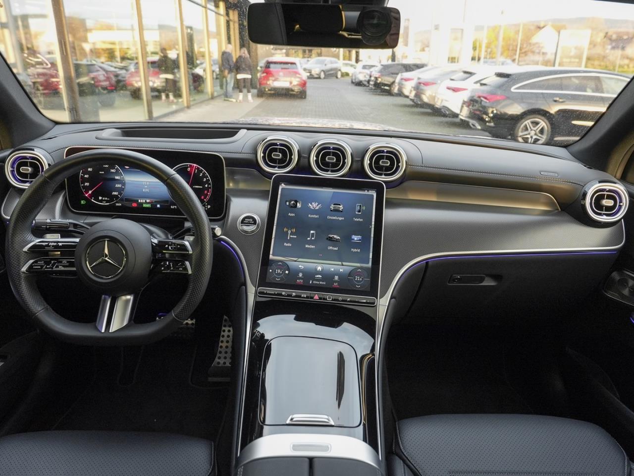 Mercedes-Benz GLC 300 de 4M Coupé AMG Panorama AHK Memory HUD