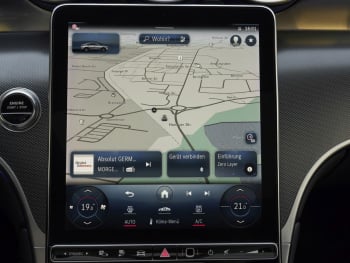 Mercedes-Benz GLC 300 de 4M Coupé AMG Panorama AHK Memory HUD