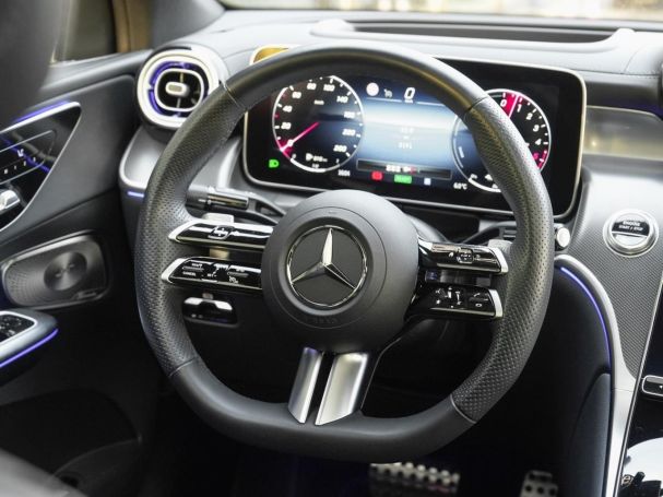 Mercedes-Benz GLC 300 de 4M Coupé AMG Panorama AHK Memory HUD