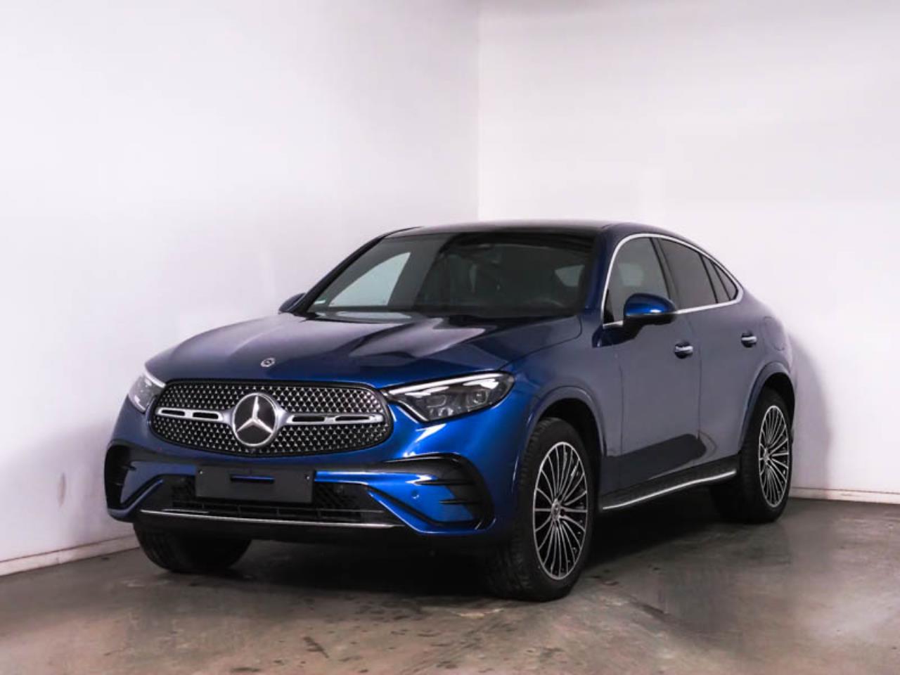 Mercedes-Benz GLC 400 e 4M Coupé AMG Distronic Panorama Memory