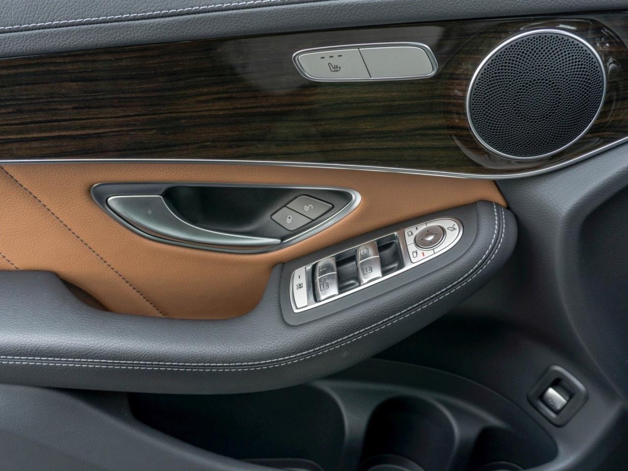 Mercedes-Benz GLC 200 4M AMG Distronic Kamera Totwinkel AHK Mercedes-Benz GLC 200 4M AMG Distronic Kamera Totwinkel AHK