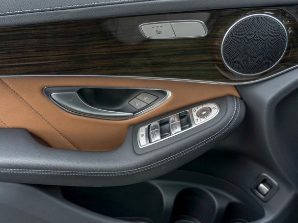 Mercedes-Benz GLC 200 4M AMG Distronic Kamera Totwinkel AHK