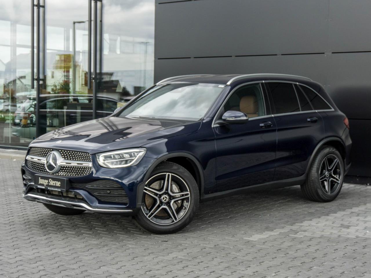 Mercedes-Benz GLC 200 4M AMG Distronic Kamera Totwinkel AHK Mercedes-Benz GLC 200 4M AMG Distronic Kamera Totwinkel AHK