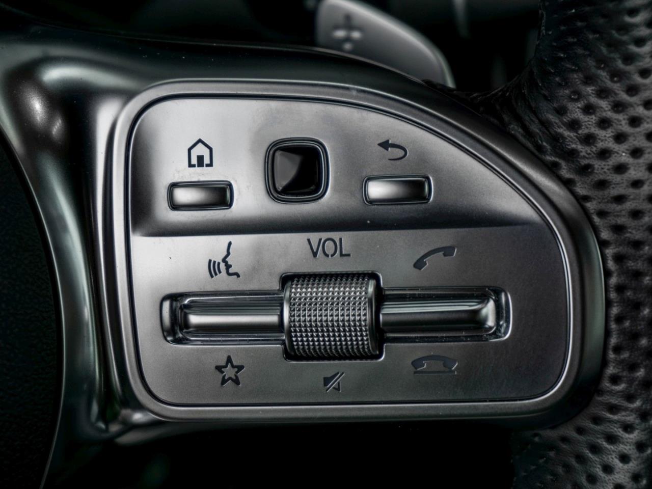 Mercedes-Benz GLC 200 4M AMG Distronic Kamera Totwinkel AHK