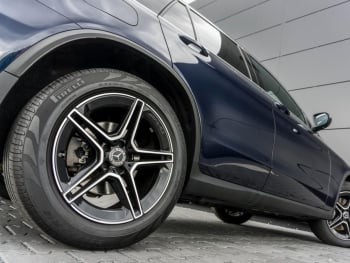 Mercedes-Benz GLC 200 4M AMG Distronic Kamera Totwinkel AHK