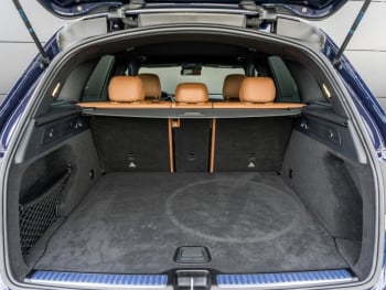 Mercedes-Benz GLC 200 4M AMG Distronic Kamera Totwinkel AHK Mercedes-Benz GLC 200 4M AMG Distronic Kamera Totwinkel AHK