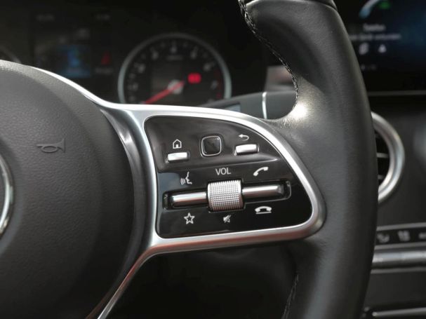 Mercedes-Benz GLC 200 4M OFF-ROAD ParkPaket Standheizung AHK Mercedes-Benz GLC 200 4M OFF-ROAD ParkPaket Standheizung AHK