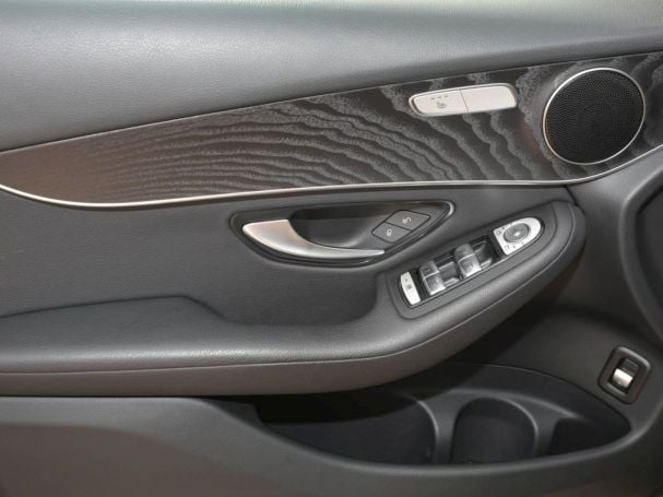 Mercedes-Benz GLC 200 4M OFF-ROAD ParkPaket Standheizung AHK