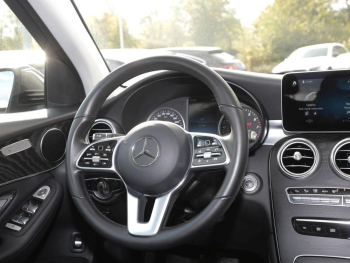 Mercedes-Benz GLC 200 4M OFF-ROAD ParkPaket Standheizung AHK