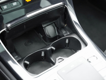 Mercedes-Benz GLC 200 4M AMG MBUX Navi+ Distronic Panorama