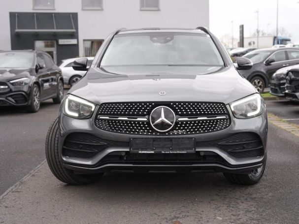 Mercedes-Benz GLC 200 4M AMG MBUX Navi+ Distronic Panorama