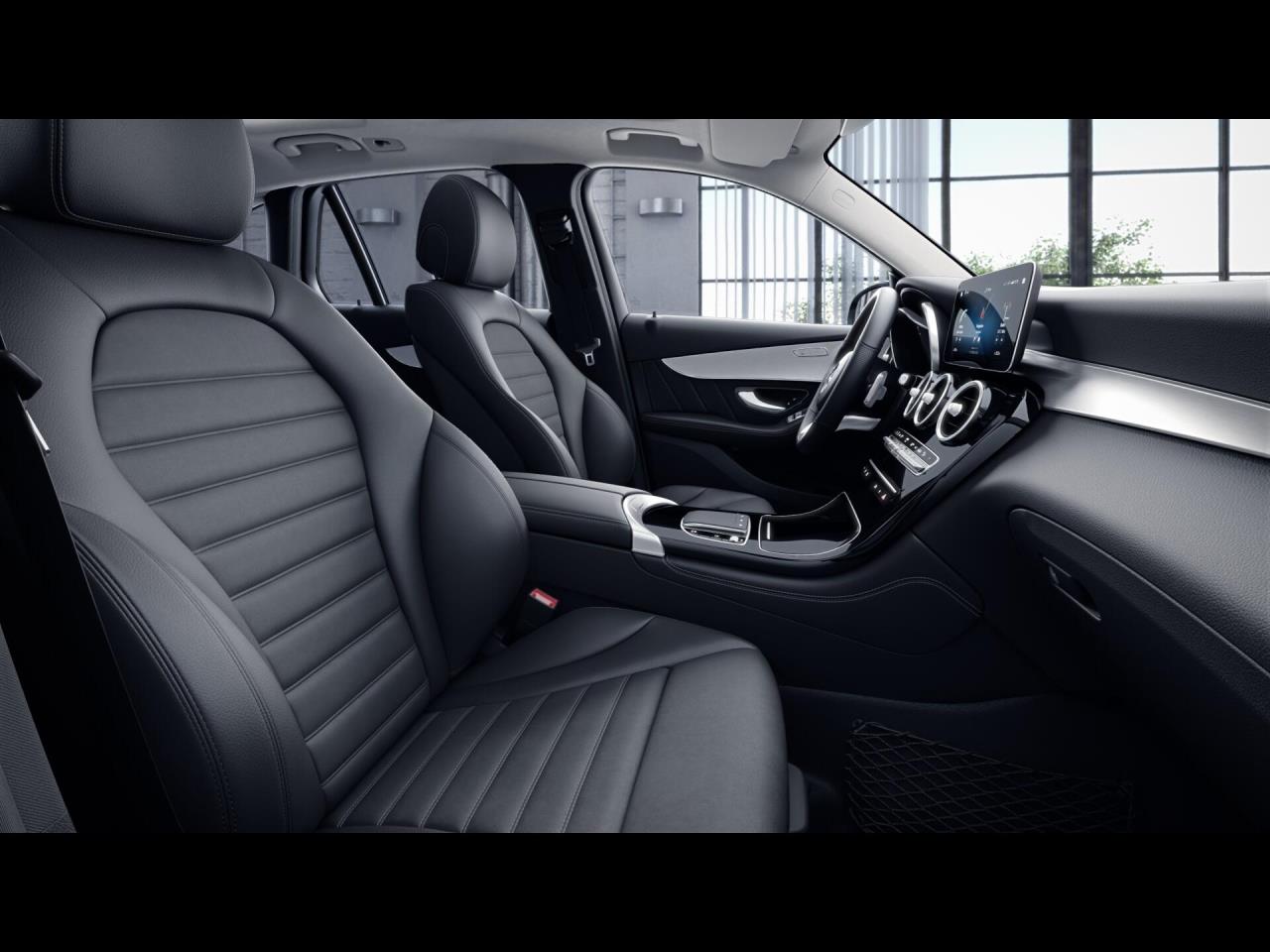 Mercedes-Benz GLC 200 4M AMG MBUX Navi+ Distronic Panorama Mercedes-Benz GLC 200 4M AMG MBUX Navi+ Distronic Panorama