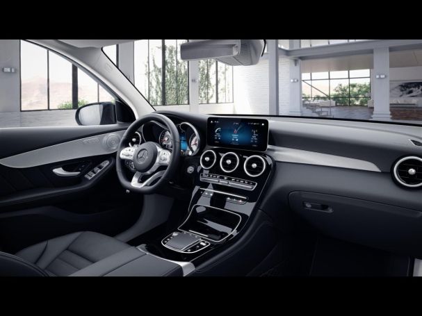 Mercedes-Benz GLC 200 4M AMG MBUX Navi+ Distronic Panorama Mercedes-Benz GLC 200 4M AMG MBUX Navi+ Distronic Panorama