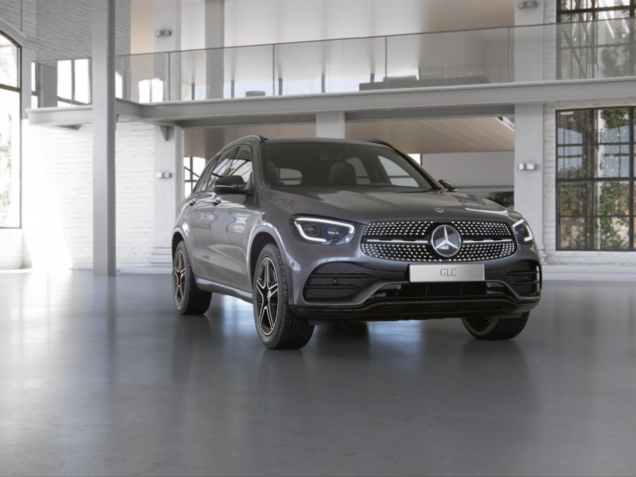 Mercedes-Benz GLC 200 4M AMG MBUX Navi+ Distronic Panorama Mercedes-Benz GLC 200 4M AMG MBUX Navi+ Distronic Panorama