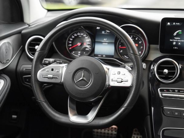 Mercedes-Benz GLC 200 4M AMG MBUX Navi+ Distronic Panorama
