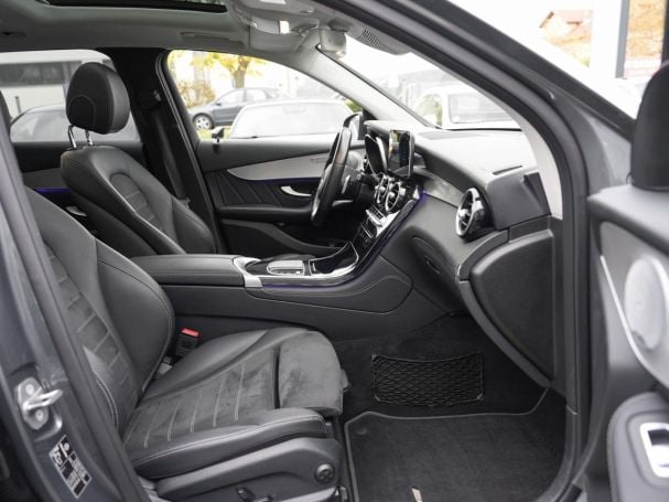 Mercedes-Benz GLC 200 4M AMG MBUX Navi+ Distronic Panorama