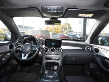 Mercedes-Benz GLC 200 4M AMG Standhzg Panorama Kamera EasyP