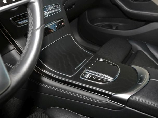 Mercedes-Benz GLC 200 4M AMG Standhzg Panorama Kamera EasyP