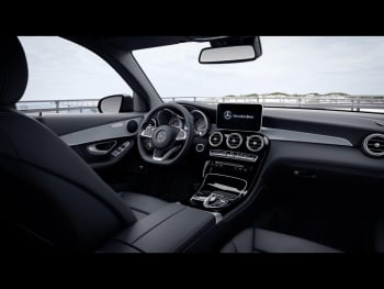 Mercedes-Benz GLC 220 d 4M AMG Comand Panorama Kamera Spur-P