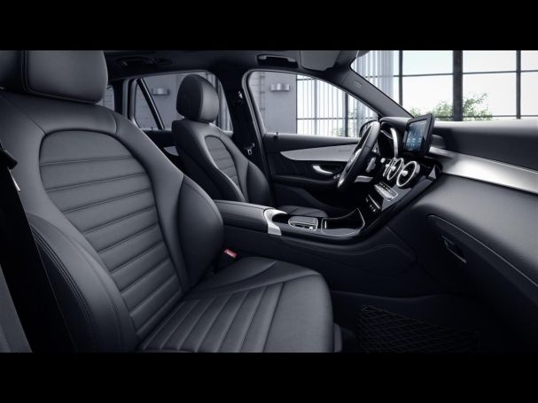 Mercedes-Benz GLC 220 d AMG Night Panorama AHK Kamera EasyPack