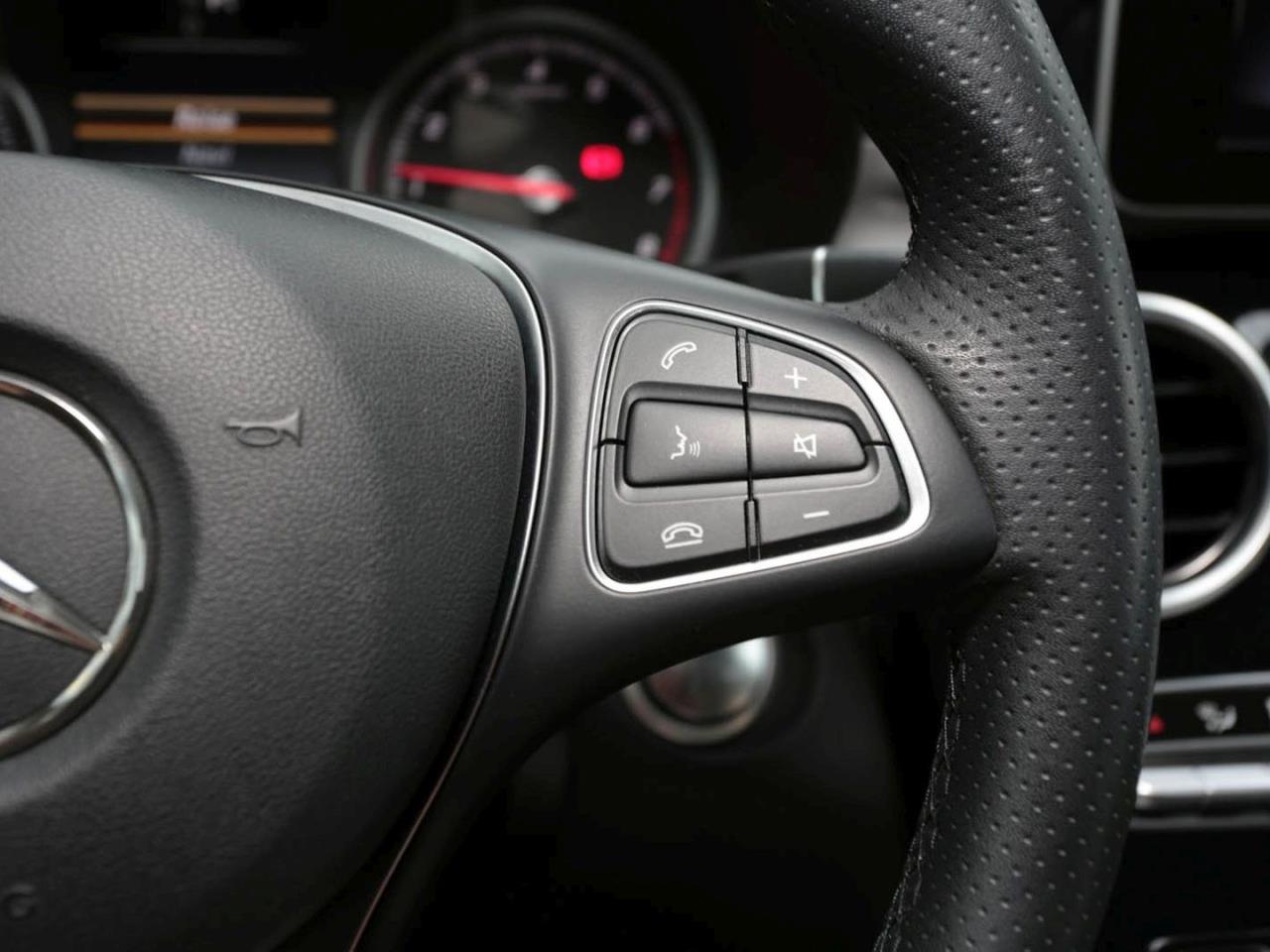 Mercedes-Benz GLC 250 4M EasyPack AHK Sitzkomfort-Paket