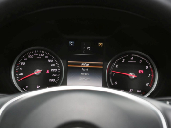 Mercedes-Benz GLC 250 4M EasyPack AHK Sitzkomfort-Paket