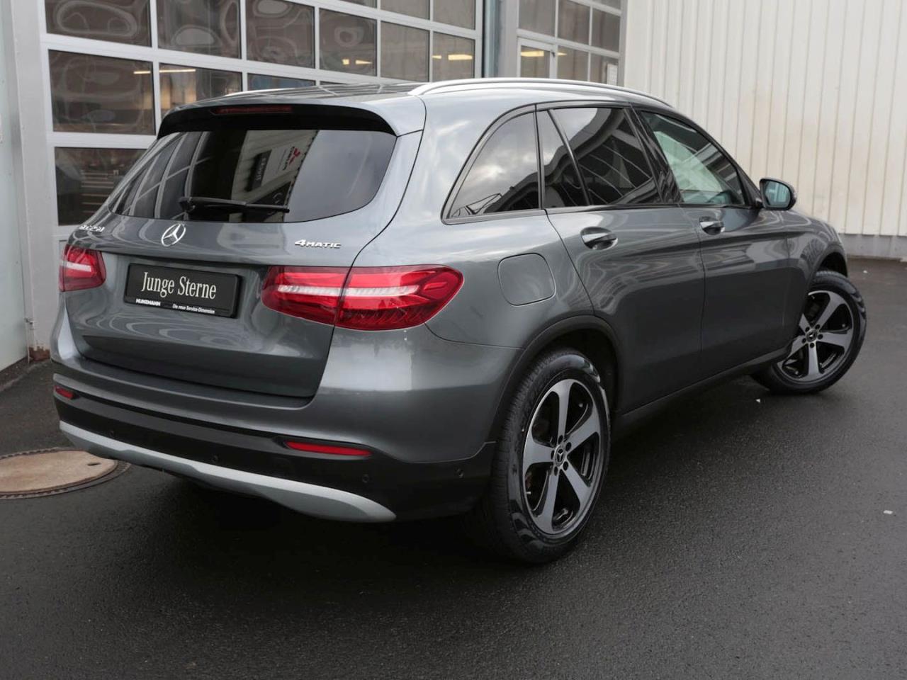 Mercedes-Benz GLC 250 4M EasyPack AHK Sitzkomfort-Paket