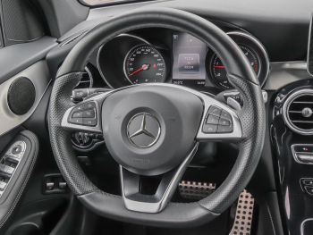Mercedes-Benz GLC 250 d 4M AMG Navi LED AHK Kamera 19"AMG SHZ