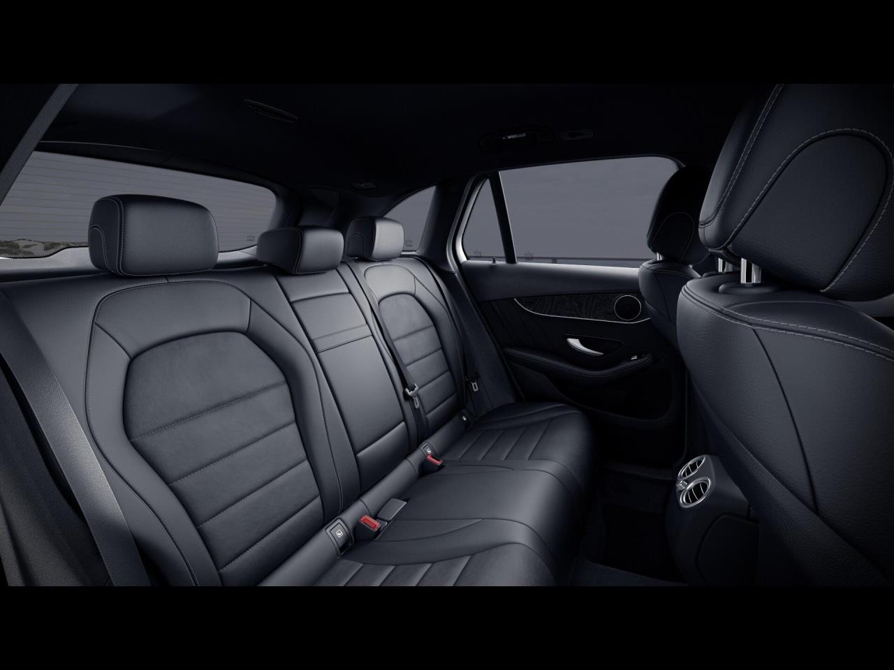 Mercedes-Benz GLC 250 d 4M AMG Night Kamera Easy-Pack AHK