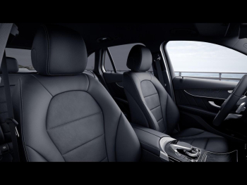 Mercedes-Benz GLC 250 d 4M AMG Night Kamera Easy-Pack AHK