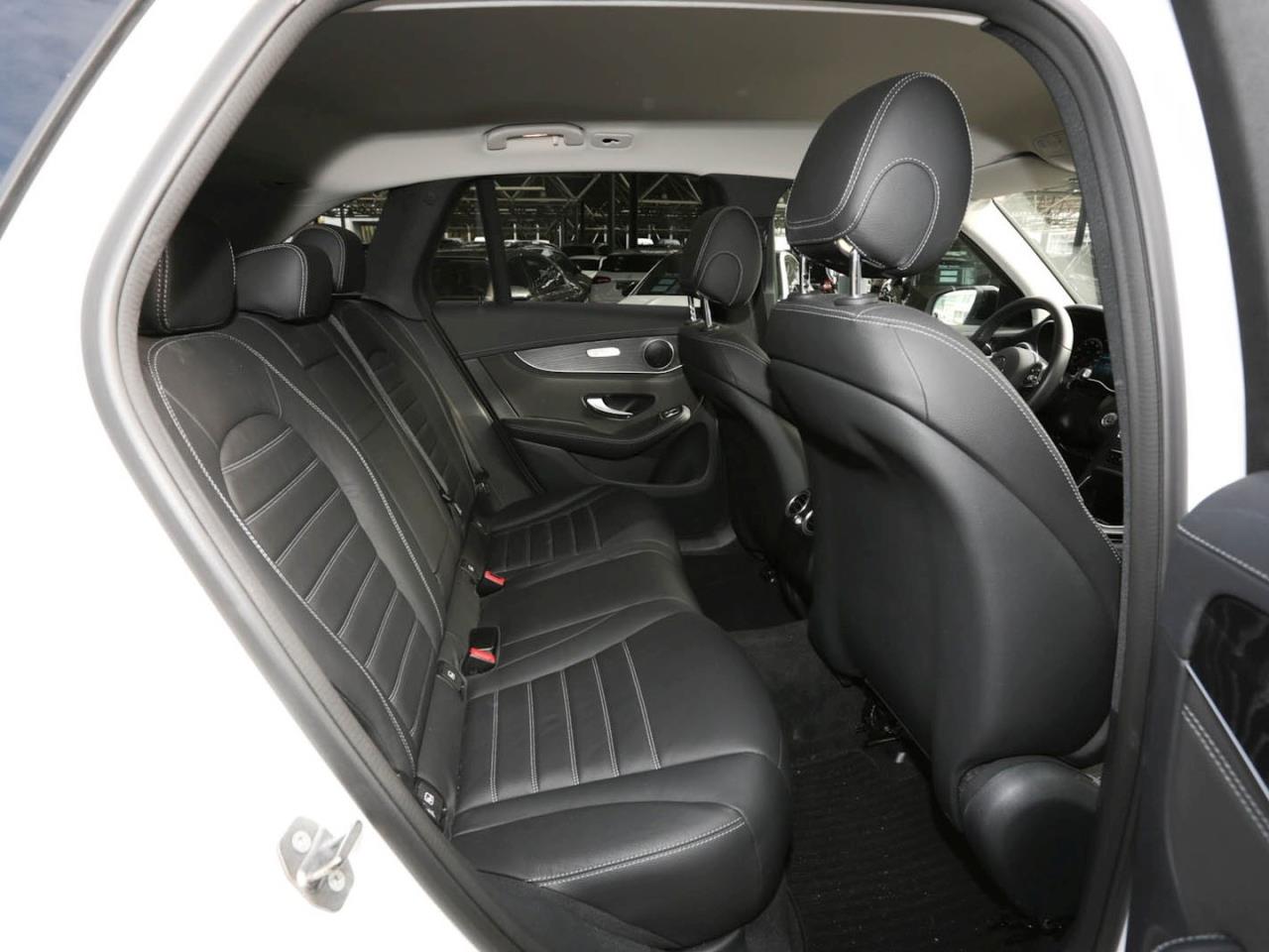 Mercedes-Benz GLC 300 4M Exclusive Night MBUX Navi 360 EasyPack