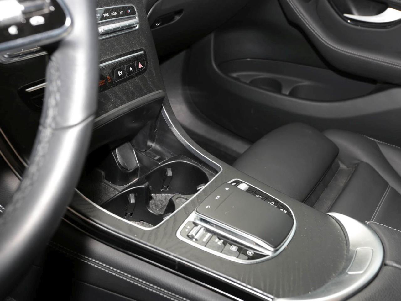 Mercedes-Benz GLC 300 4M Exclusive Night MBUX Navi 360 EasyPack