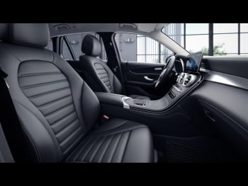 Mercedes-Benz GLC 300 4M Exclusive Night MBUX Navi 360 EasyPack
