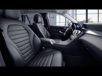Mercedes-Benz GLC 300 4M Exclusive Night MBUX Navi 360 EasyPack