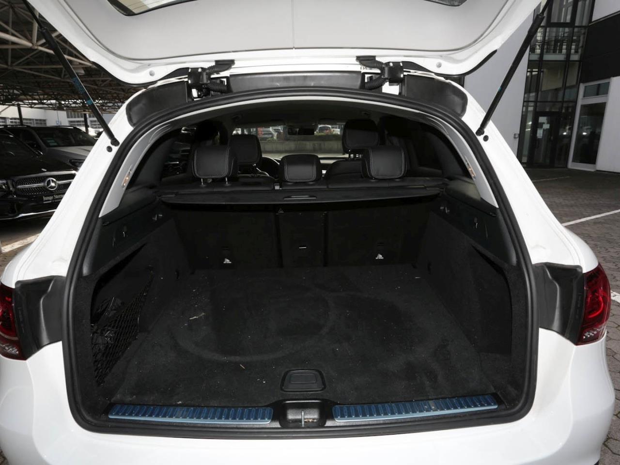 Mercedes-Benz GLC 300 4M Exclusive Night MBUX Navi 360 EasyPack