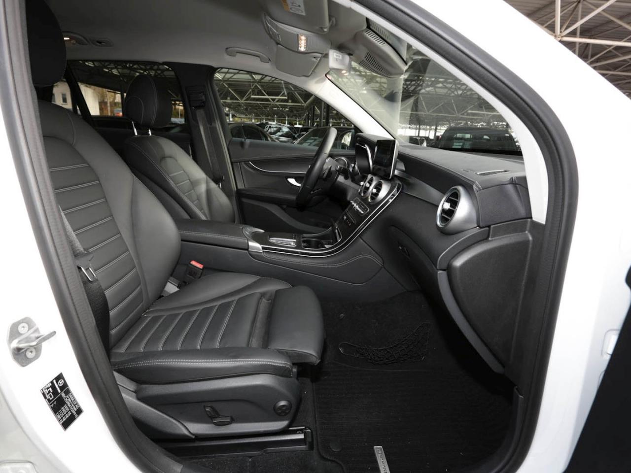 Mercedes-Benz GLC 300 4M Exclusive Night MBUX Navi 360 EasyPack