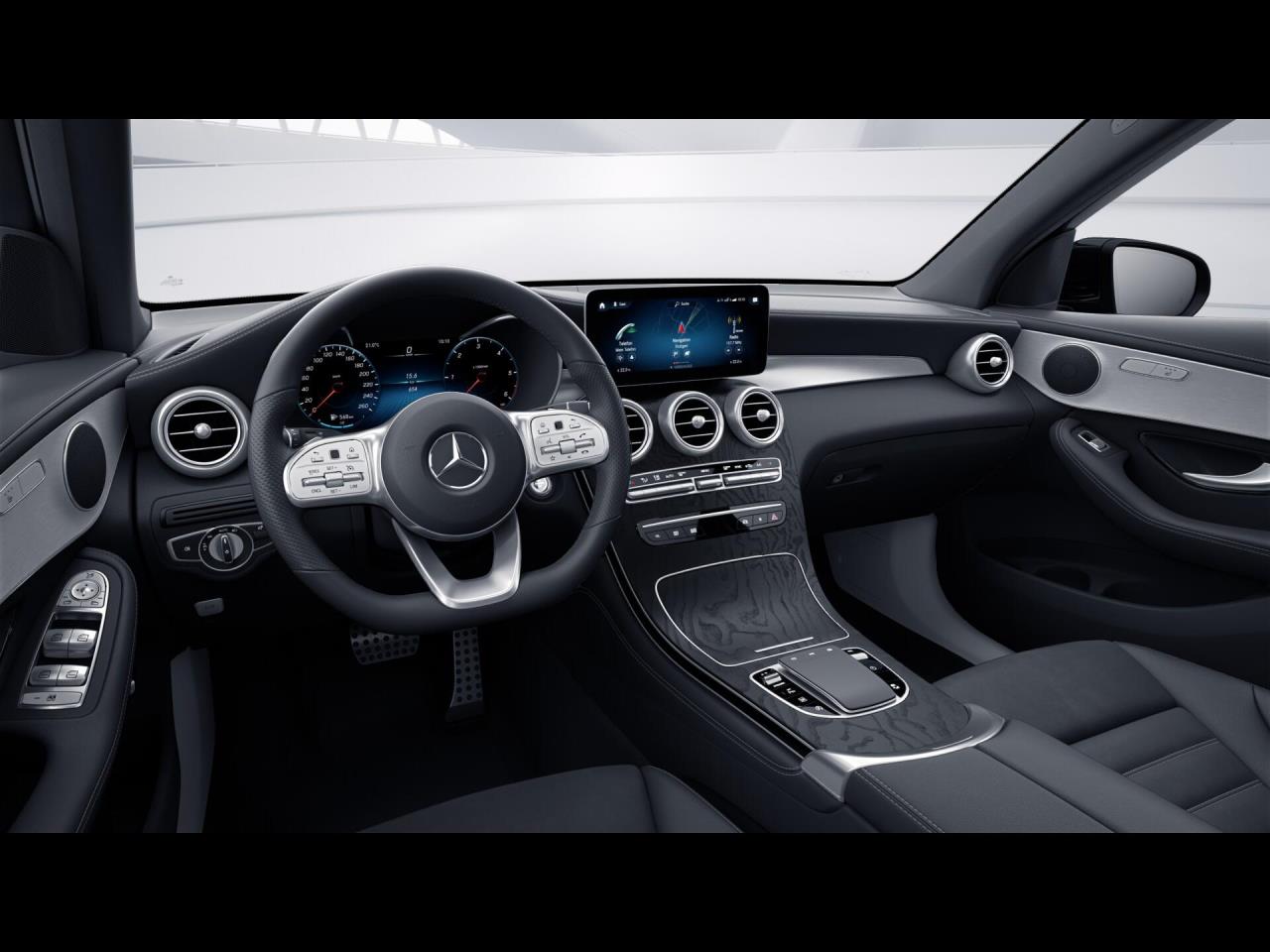 Mercedes-Benz GLC 300 d 4M AMG Night Panorama EasyPack 360°