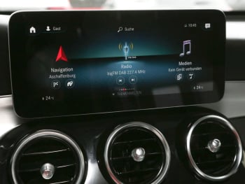 Mercedes-Benz GLC 300 de 4M AMG Night MBUXNavi+ Easy-P Kamera