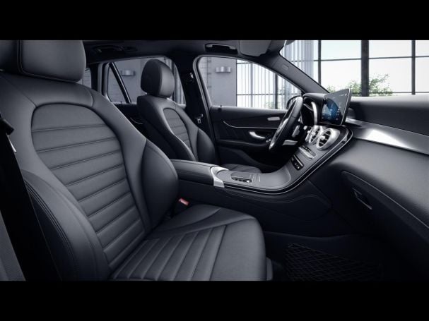 Mercedes-Benz GLC 300 de 4M AMG Night Panorama Distronic AHK Mercedes-Benz GLC 300 de 4M AMG Night Panorama Distronic AHK