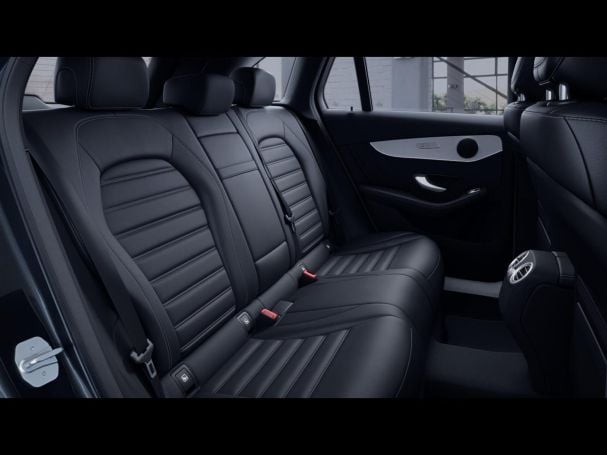 Mercedes-Benz GLC 300 de 4M AMG Night Panorama Distronic AHK Mercedes-Benz GLC 300 de 4M AMG Night Panorama Distronic AHK