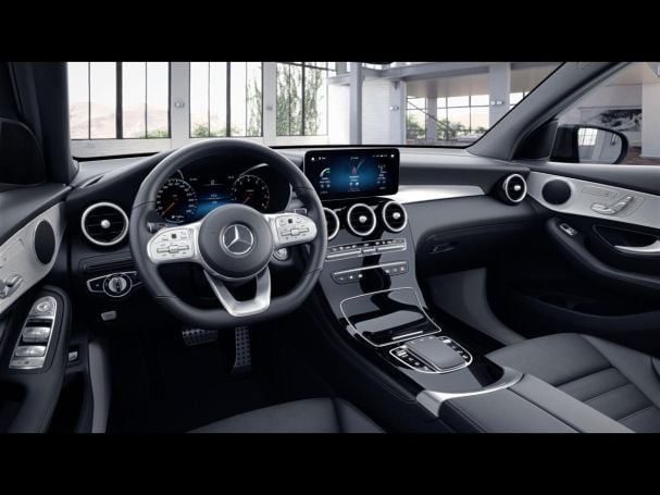 Mercedes-Benz GLC 300 de 4M AMG Night Panorama Distronic AHK Mercedes-Benz GLC 300 de 4M AMG Night Panorama Distronic AHK