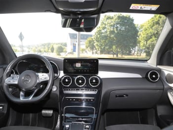 Mercedes-Benz GLC 300 de 4M AMG Night Panorama Distronic AHK