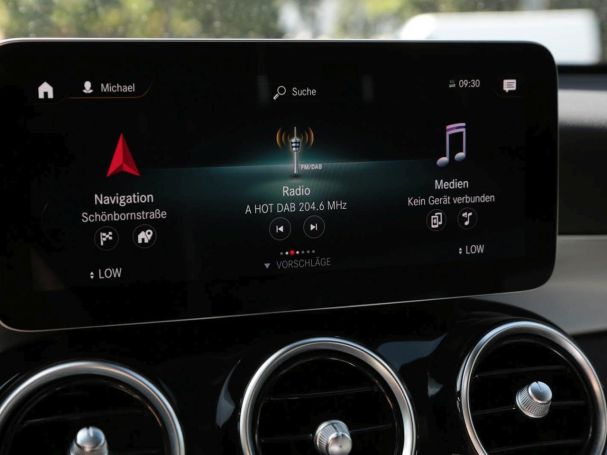 Mercedes-Benz GLC 300 de 4M AMG Night Panorama Distronic AHK Mercedes-Benz GLC 300 de 4M AMG Night Panorama Distronic AHK
