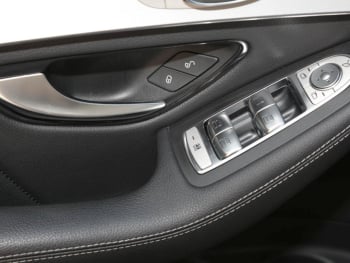 Mercedes-Benz GLC 300 de 4M AMG Night Panorama Distronic AHK