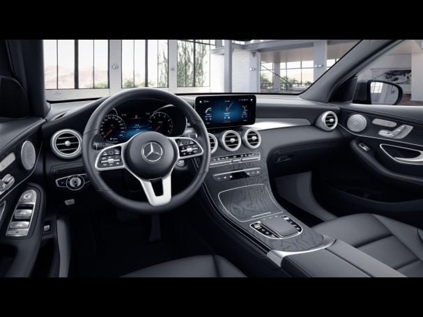 Mercedes-Benz GLC 300 de 4M AMG Distronic Burmester AHK Kamera Mercedes-Benz GLC 300 de 4M AMG Distronic Burmester AHK Kamera