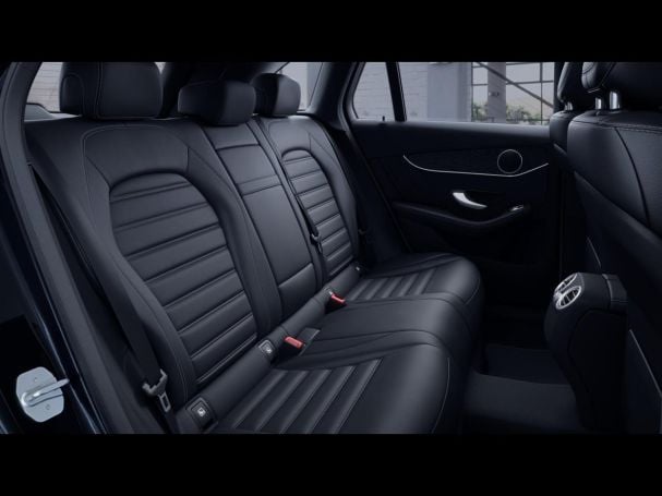 Mercedes-Benz GLC 300 de 4M AMG Night Navi Distronic AHK 360° Mercedes-Benz GLC 300 de 4M AMG Night Navi Distronic AHK 360°