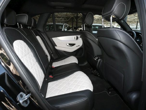 Mercedes-Benz GLC 300 de 4M AMG Night Panorama HeadUp Burmester Mercedes-Benz GLC 300 de 4M AMG Night Panorama HeadUp Burmester