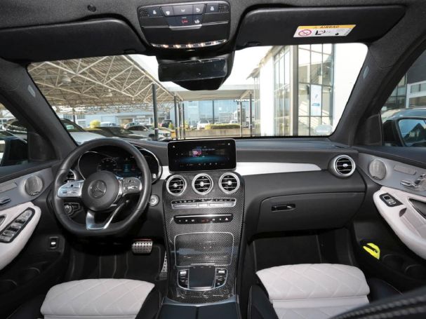 Mercedes-Benz GLC 300 de 4M AMG Night Panorama HeadUp Burmester Mercedes-Benz GLC 300 de 4M AMG Night Panorama HeadUp Burmester