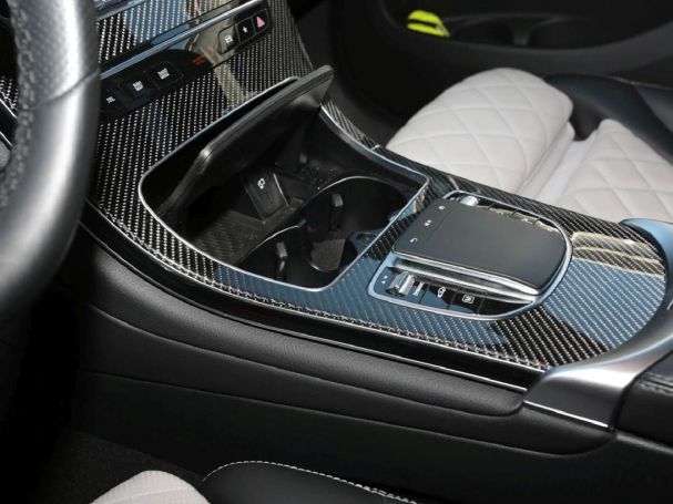 Mercedes-Benz GLC 300 de 4M AMG Night Panorama HeadUp Burmester Mercedes-Benz GLC 300 de 4M AMG Night Panorama HeadUp Burmester