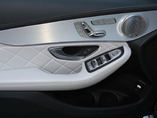 Mercedes-Benz GLC 300 de 4M AMG Night Panorama HeadUp Burmester Mercedes-Benz GLC 300 de 4M AMG Night Panorama HeadUp Burmester